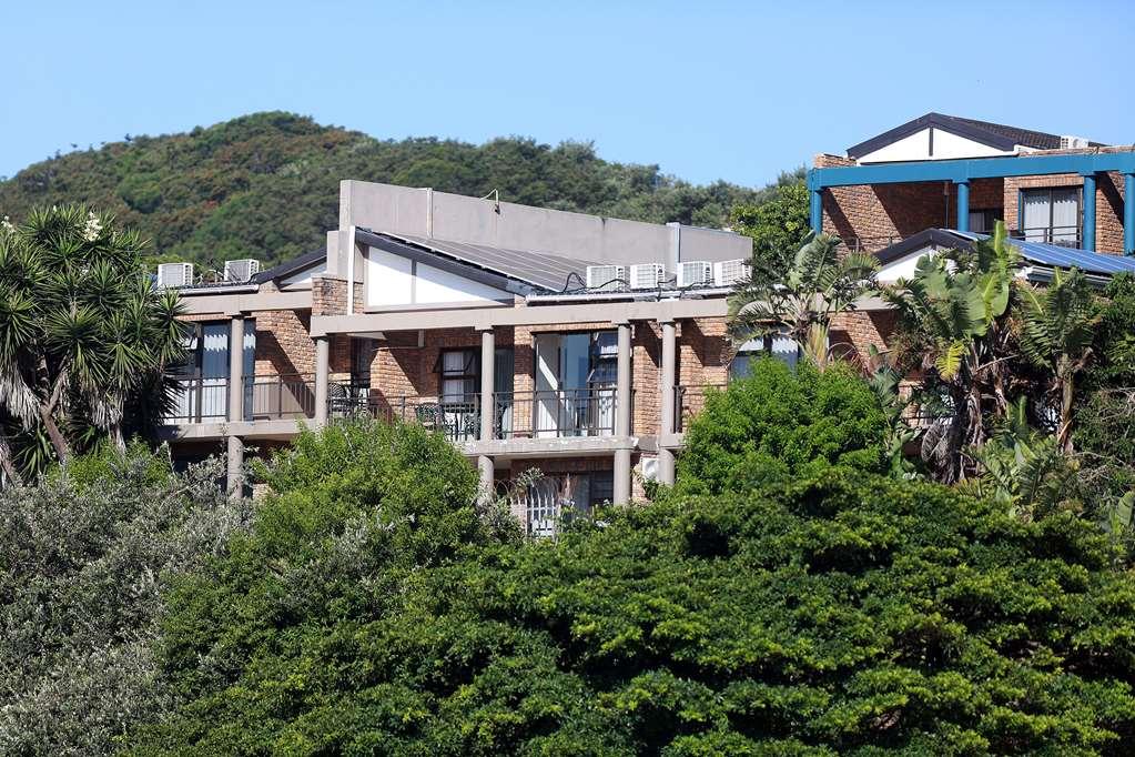 Blue Lagoon Hotel & Conference Centre — East London