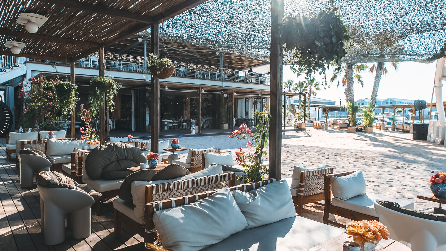 Cabo Beach Club