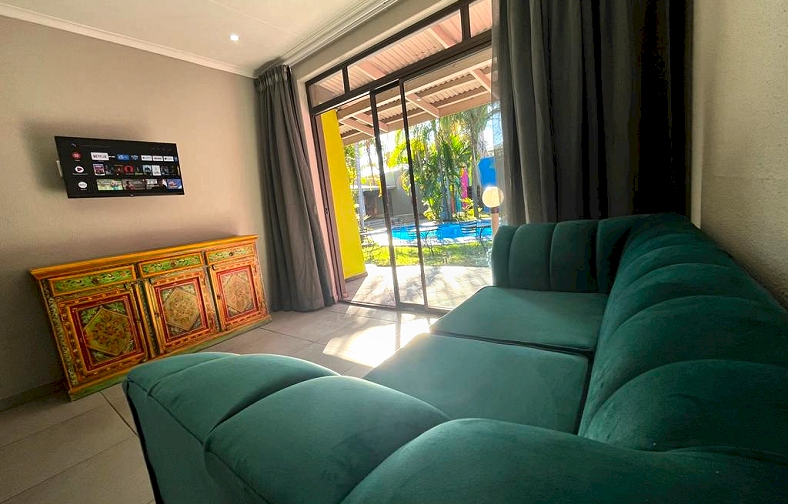 Elephant Springs Hotel & Apartments — Bela-Bela