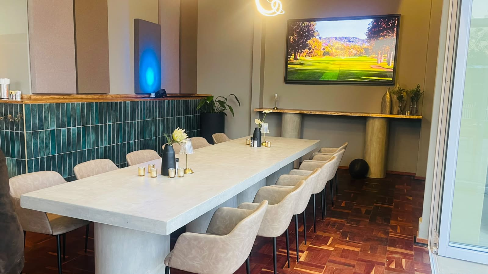 Grand Lounge private boardroom