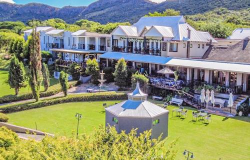 Villa Paradiso Country Manor — Hartbeespoort